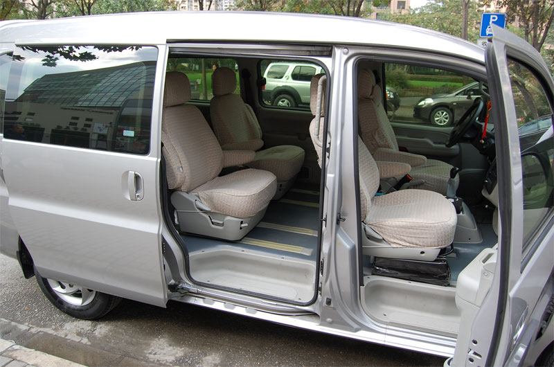 minivan 7 seats